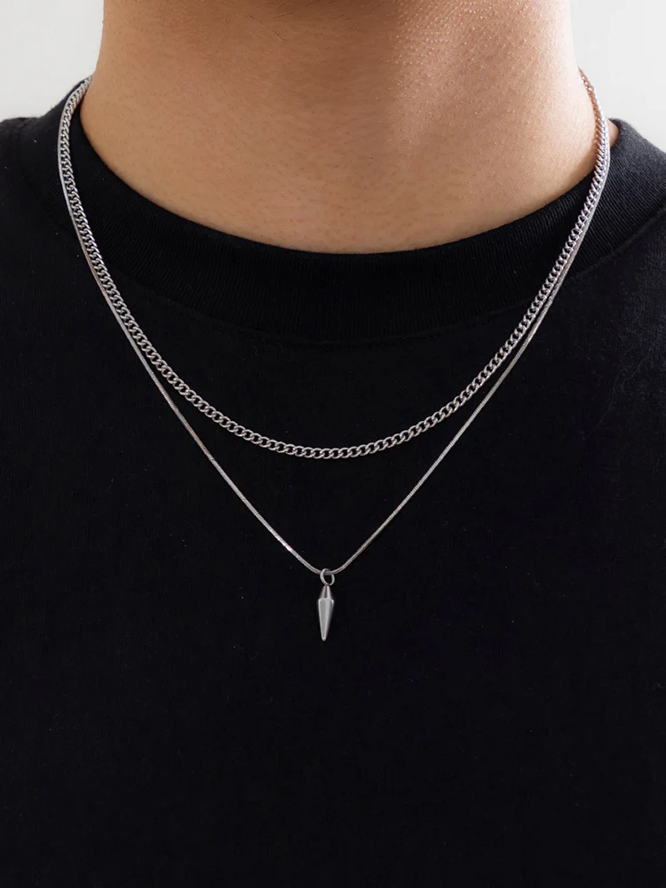 2Pcs Punk Rivet Pendant Necklace Set - Image 3