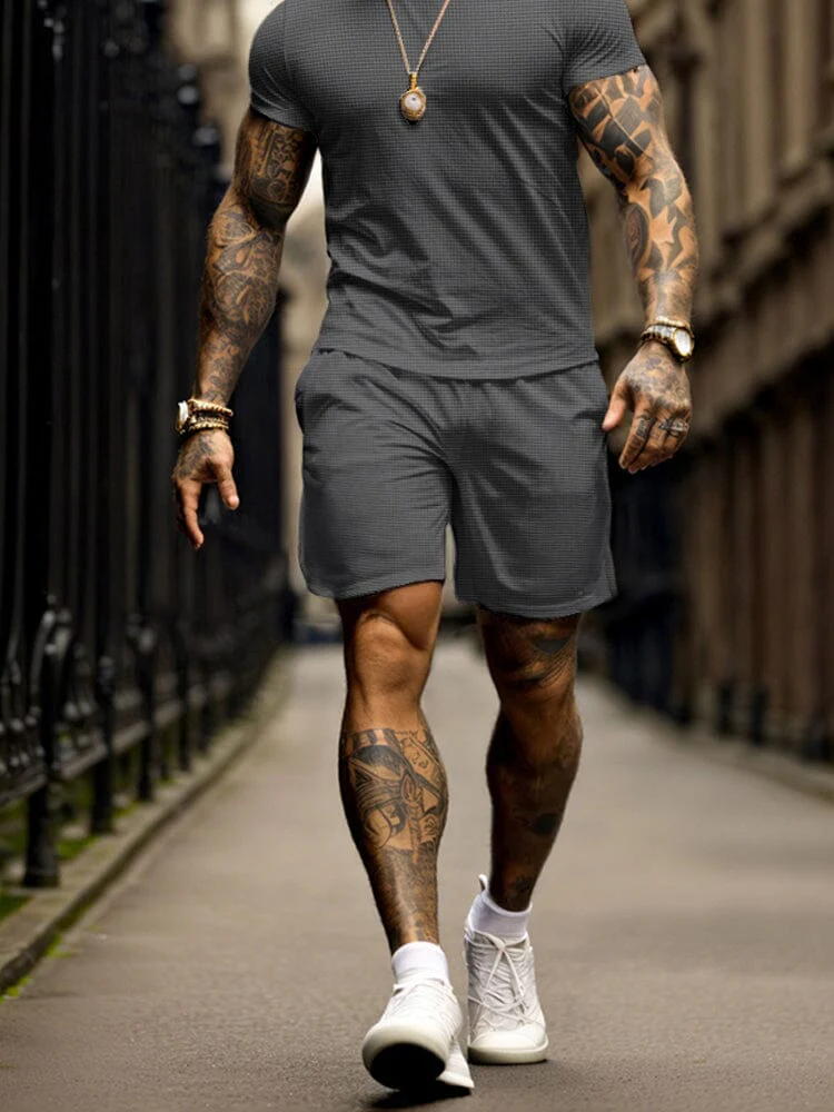 Athleisure Textured T-shirt Shorts Set - Image 4
