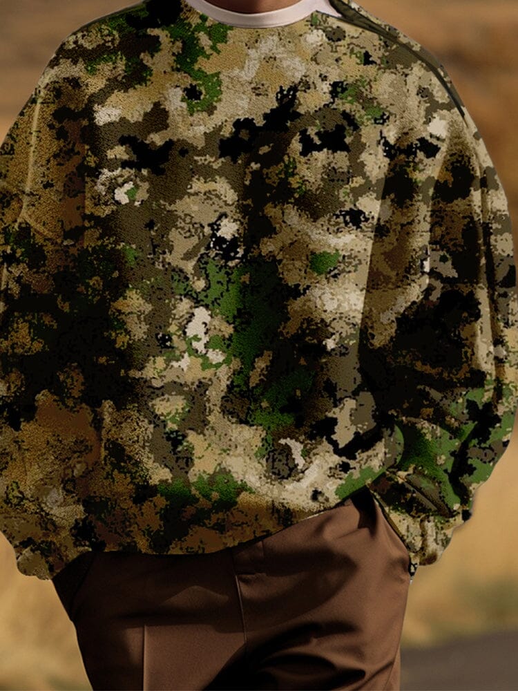 Casual Comfy Camo Sweatshirt - Image 3