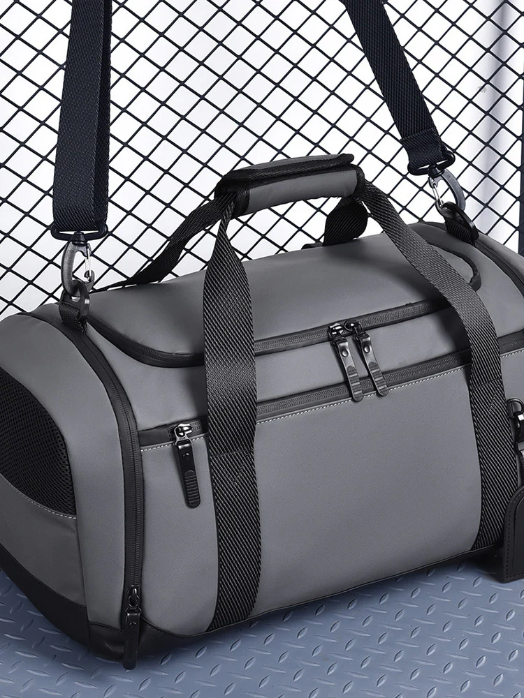 High Quality Waterproof Travel Bag - Image 10