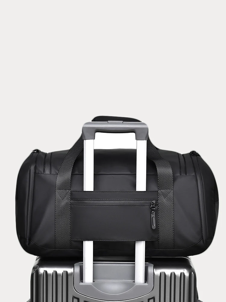 High Quality Waterproof Travel Bag - Image 14