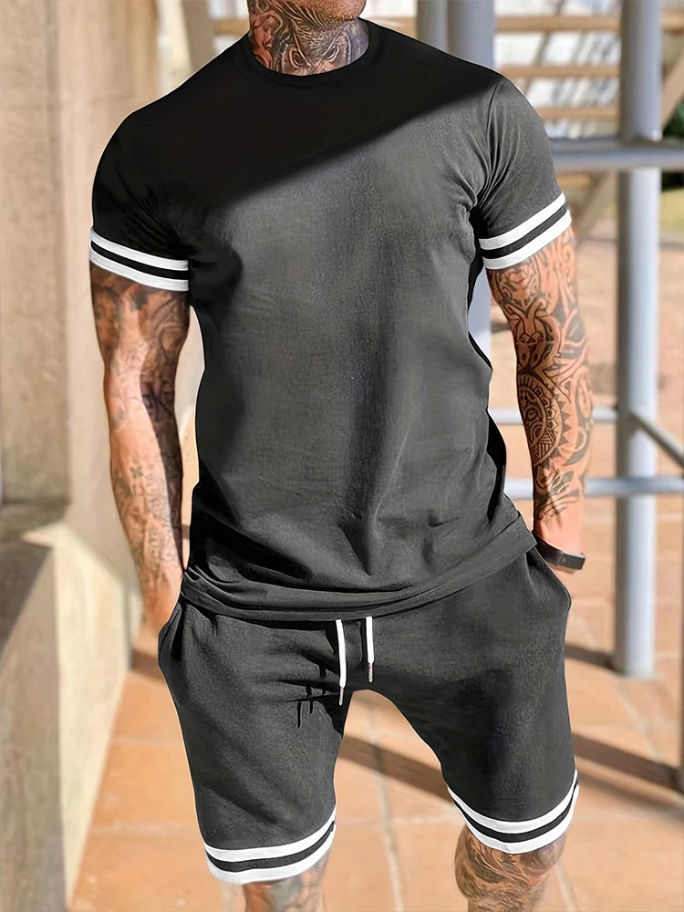 Men's Contrast Stripe 2-Piece Short Sleeve Tee & Shorts Set - Image 6
