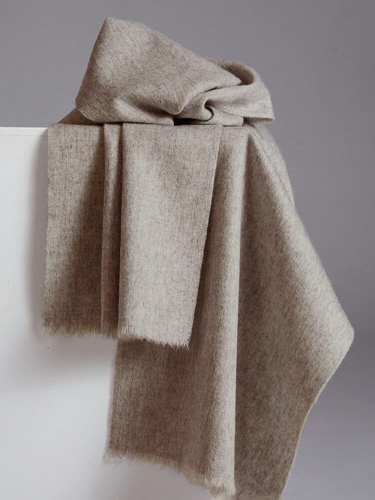 Minimalist Soft Wool Scarf - Image 10
