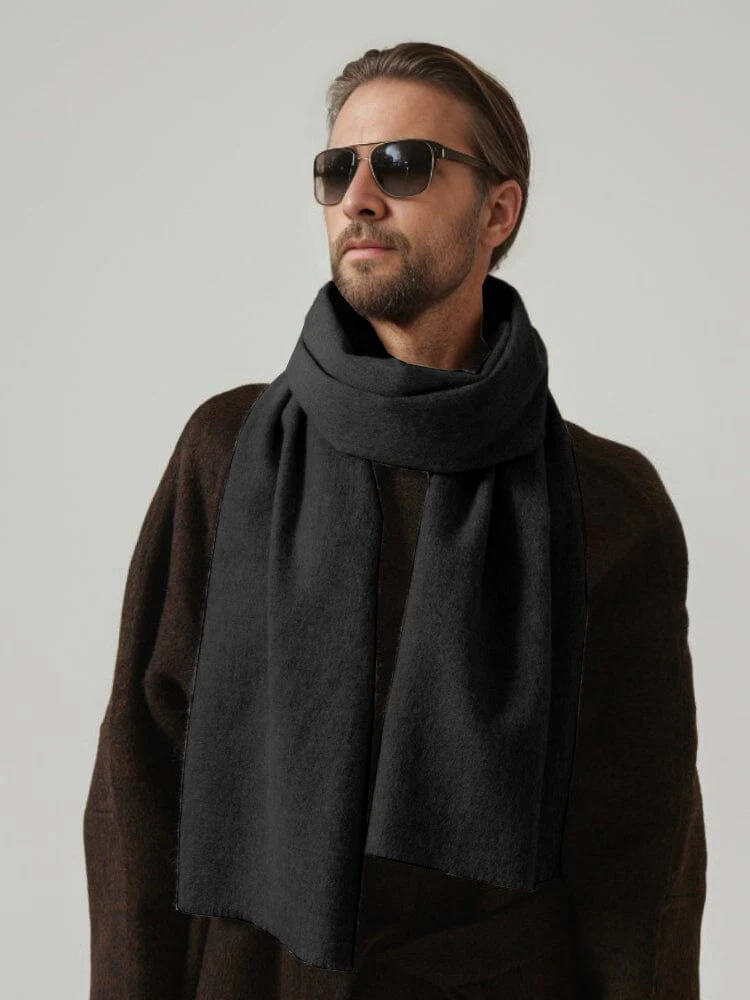 Minimalist Soft Wool Scarf - Image 4