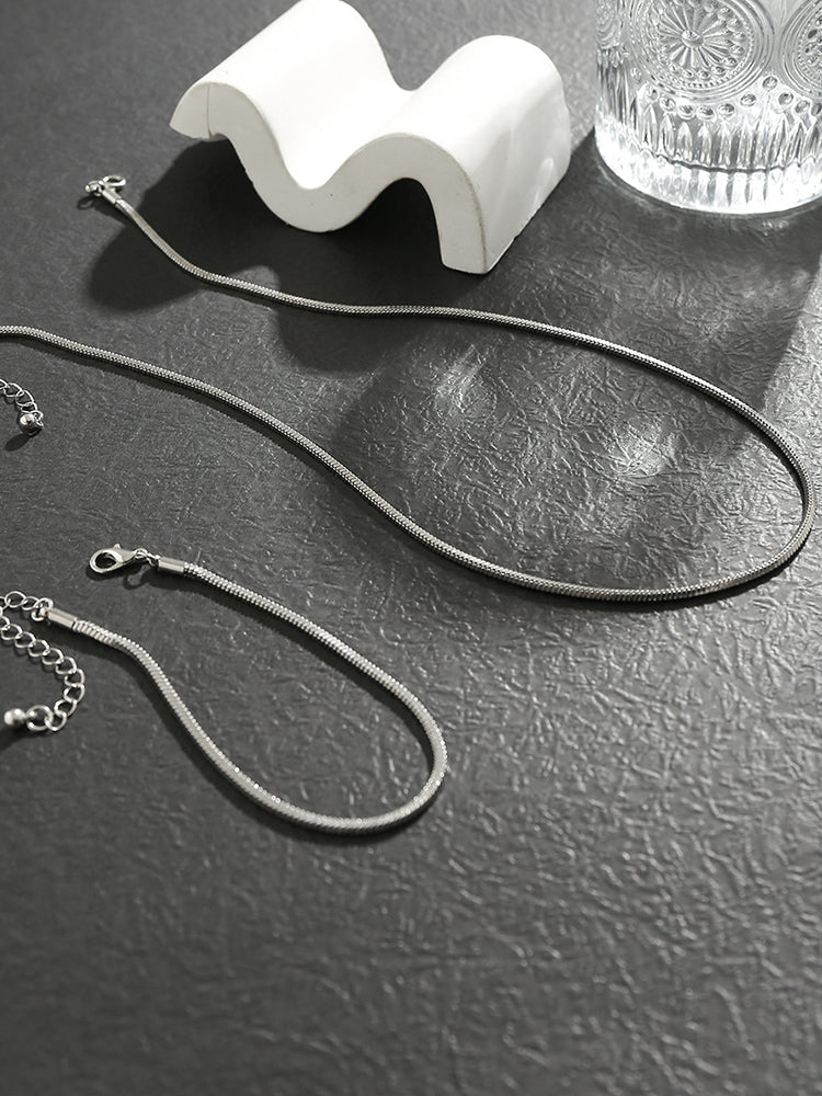 Simple Snake Chain Necklace and Bracelet Set - Image 3