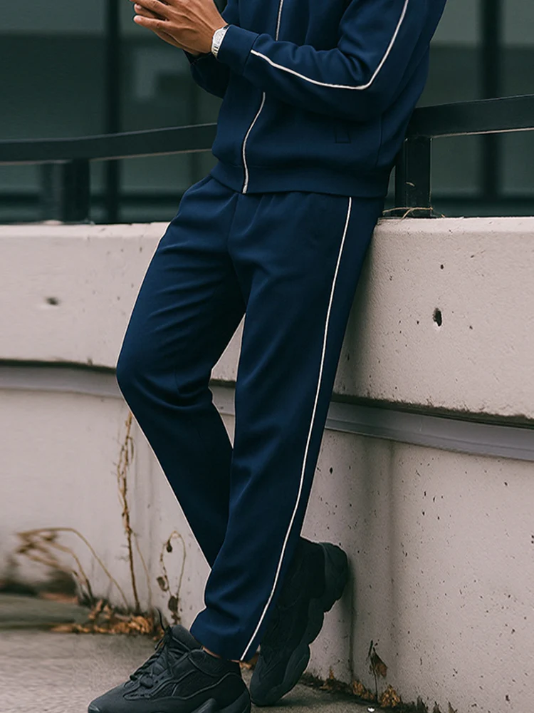 Stylish Athleisure Jacket Pants Set - Image 4