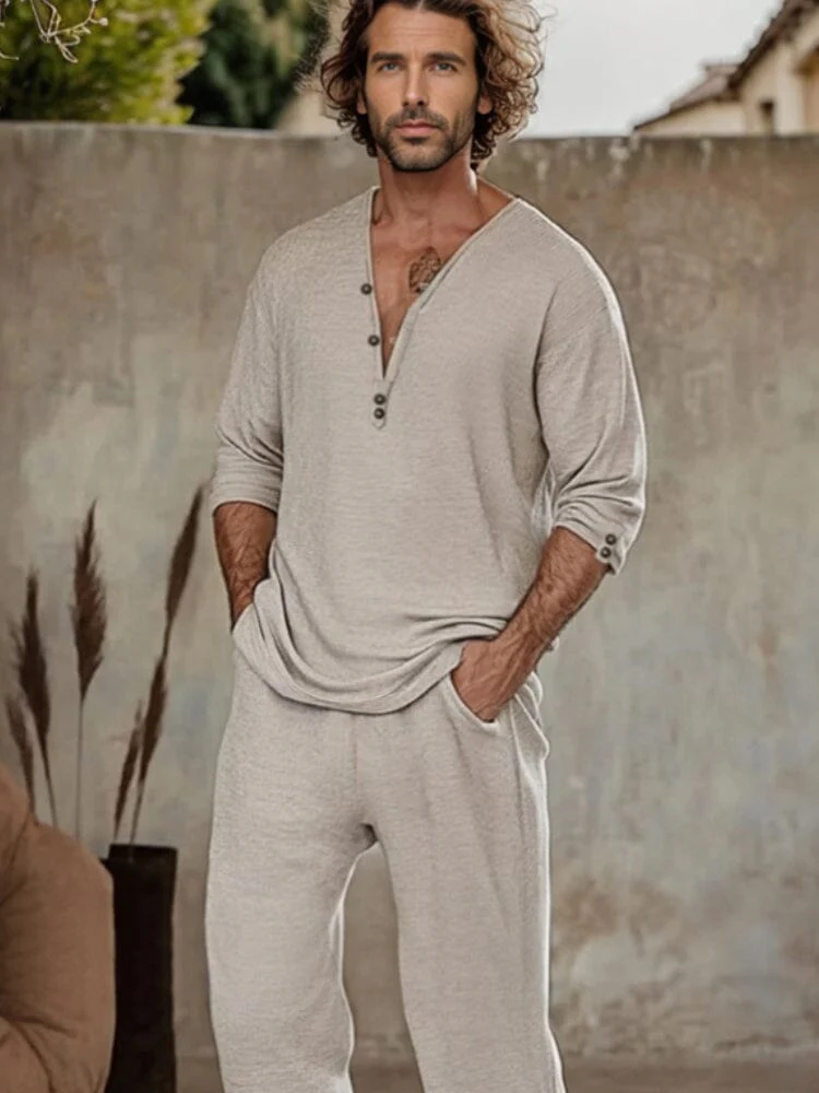 Versatile Laid-Back Outfit - Image 3